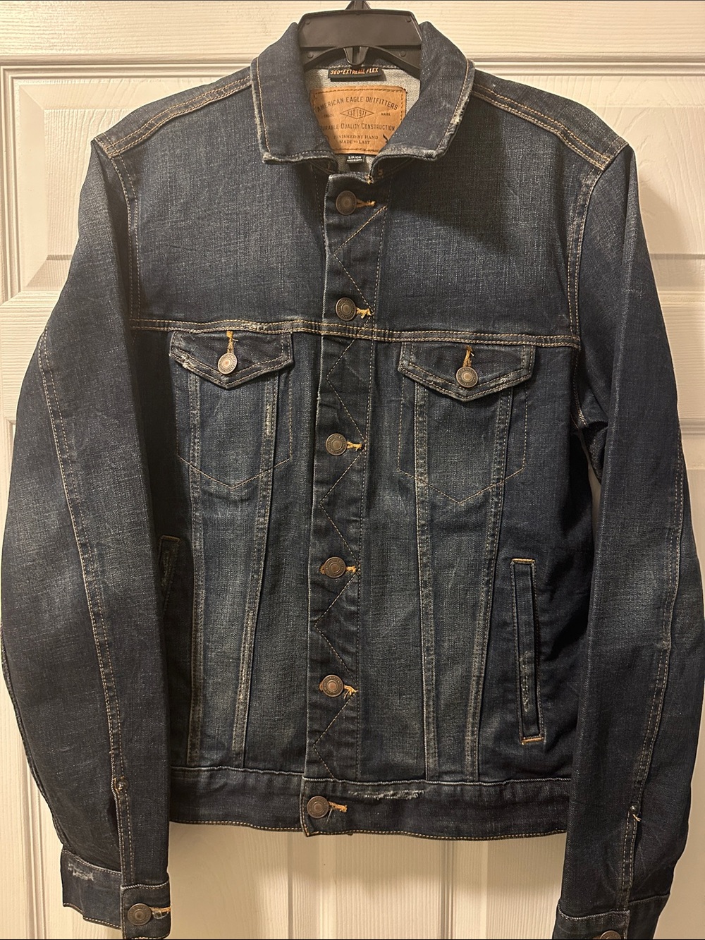Men’s American Eagle Outfitters Dark Blue Denim Trucker Jacket - Size S